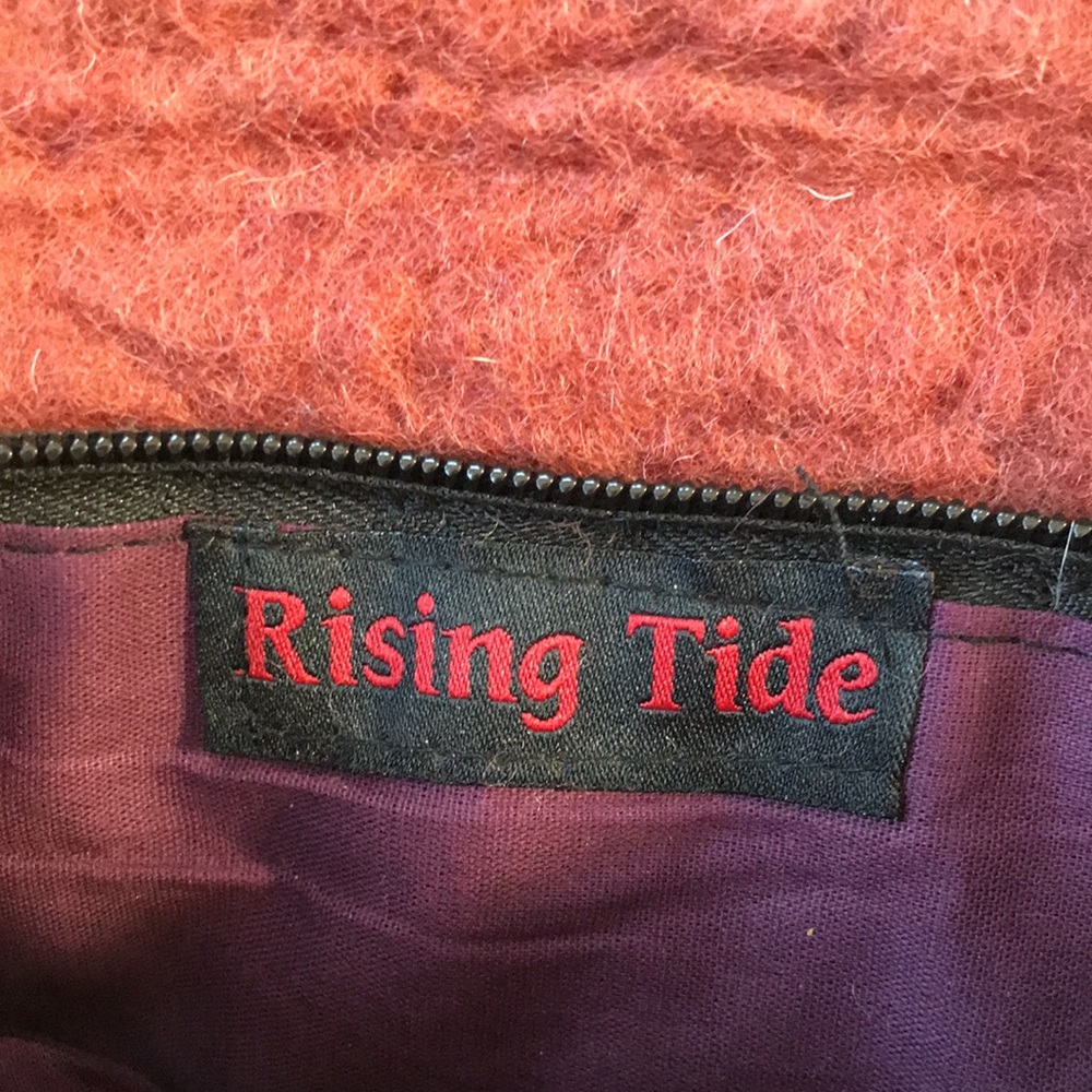 Rising Tide Boho Wool Wristlet - Picture 7 of 12